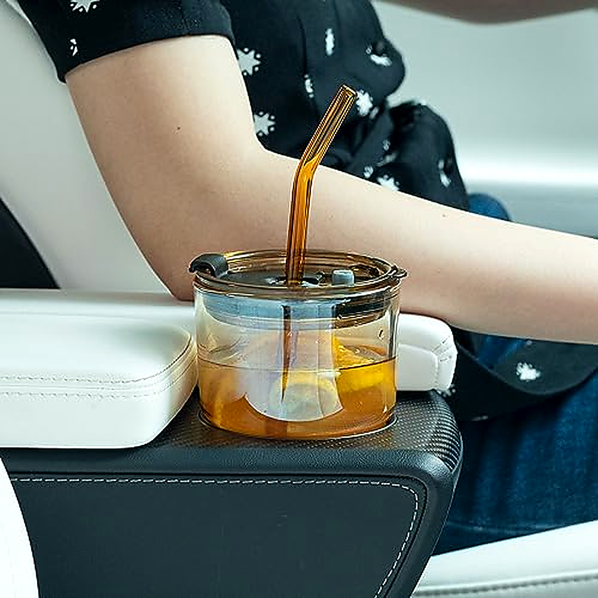 Amber Glass Tumblers - 2-Piece Straw & Lid Set