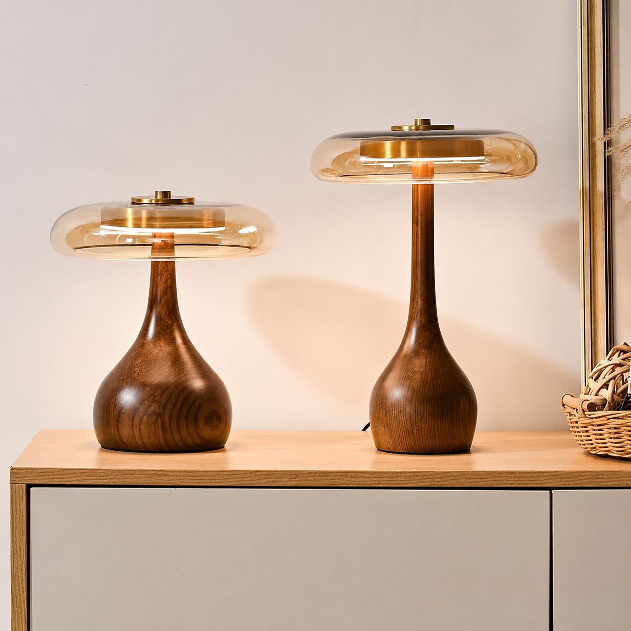 Bedside Table Lamp Glass Shade – Cozy Lighting