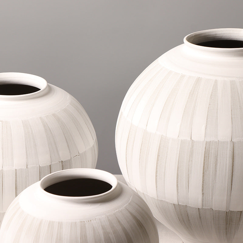 Luna Ceramic Vase