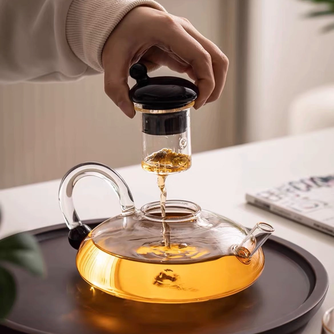 Nordic-Style Borosilicate Glass Teapot