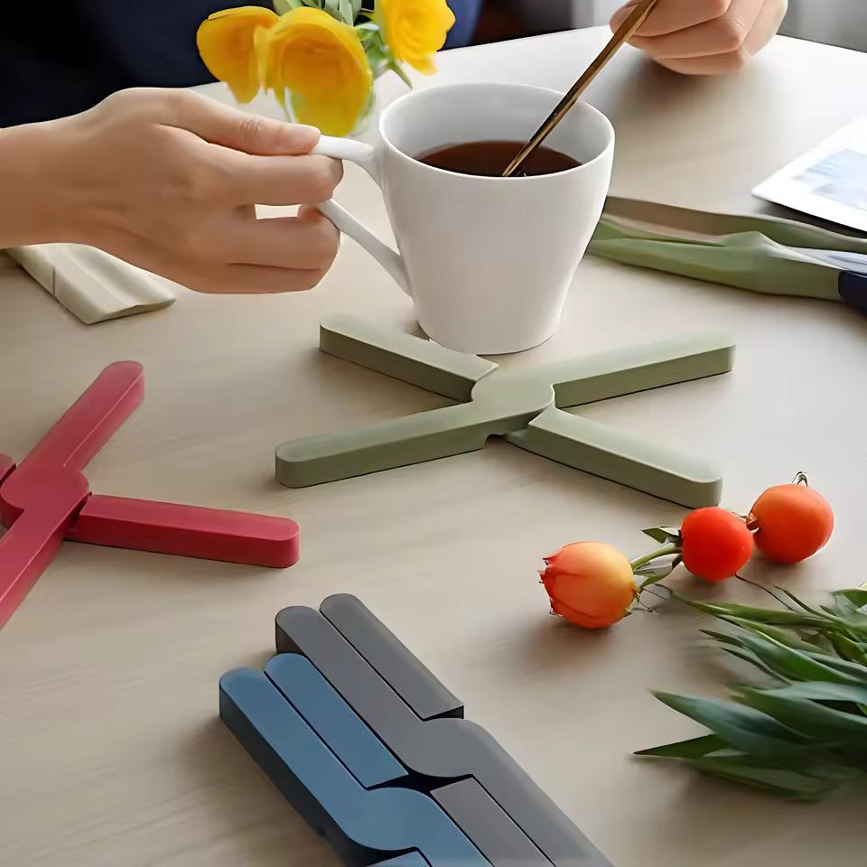 Foldable Silicone Heat-Resistant Table Mat