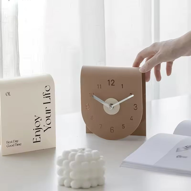 Minimalist Arc Table Clock