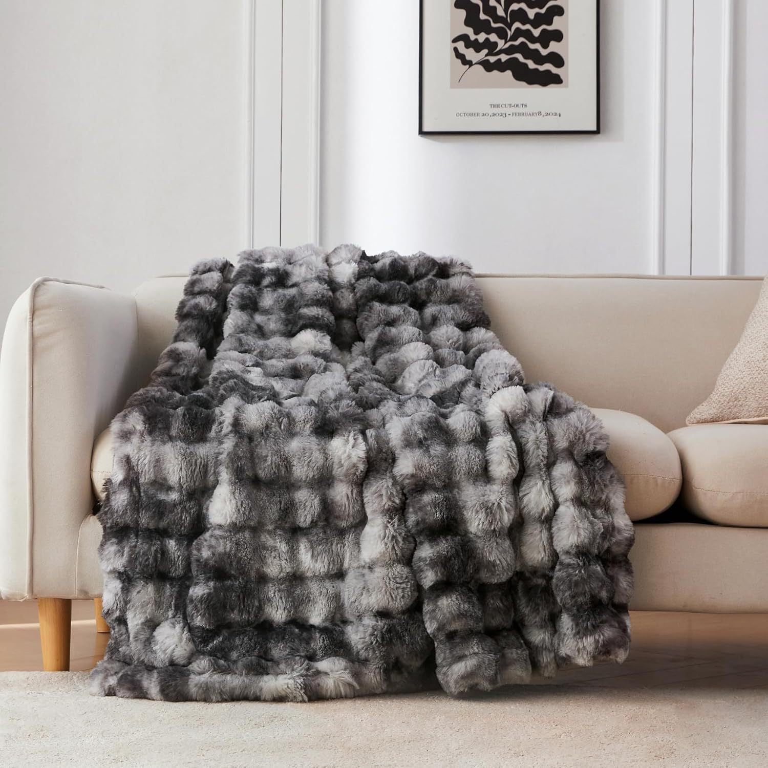 Cozy Faux Fur Throw Blanket