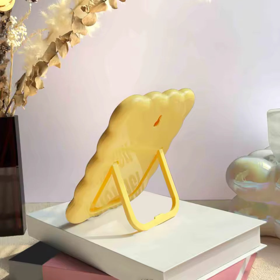 Cream Style Wavy Acrylic Photo Frame